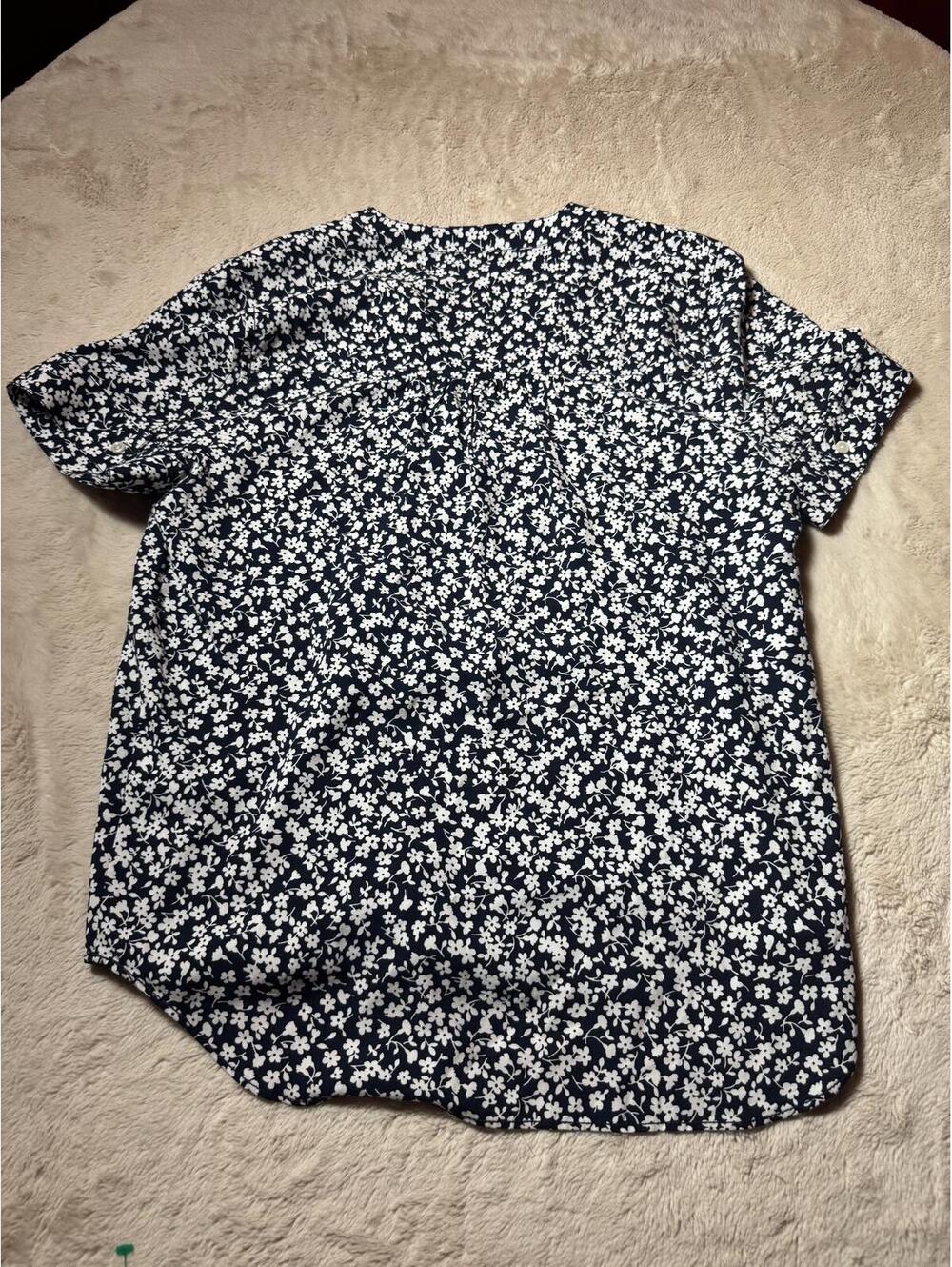 J.Crew Navy Blue Floral‎ Button-Up Blouse, Size Small - Picture 4 of 4